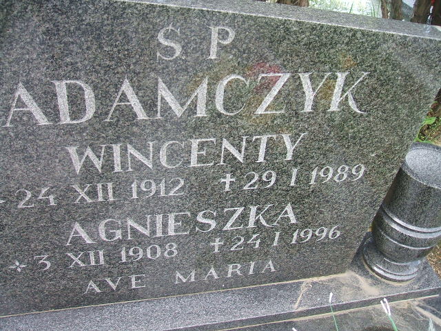 Wincenty Adamczyk 1912 Kobierzyce - Grobonet - Wyszukiwarka osób pochowanych
