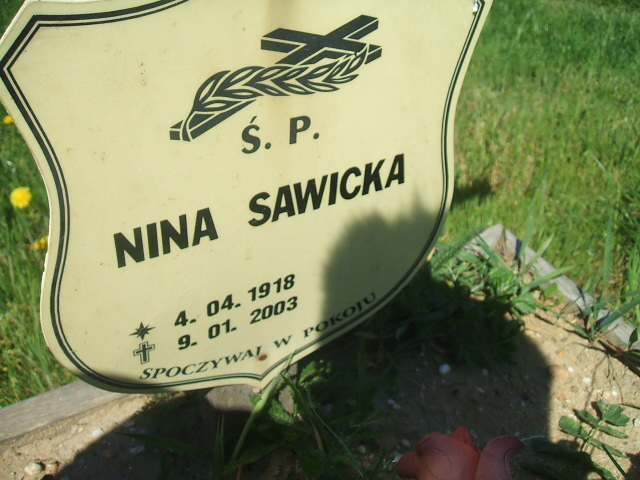 Nina Sawicka 1918 Kobierzyce - Grobonet - Wyszukiwarka osób pochowanych
