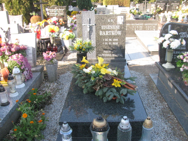 Grób EUGENIUSZ BARTKÓW