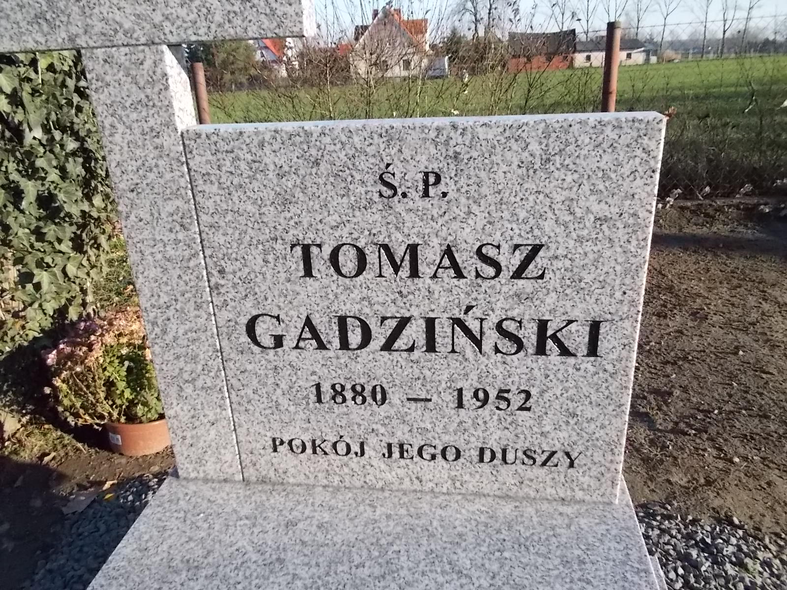 Tomasz Gadziński 1880 Kobierzyce - Grobonet - Wyszukiwarka osób pochowanych